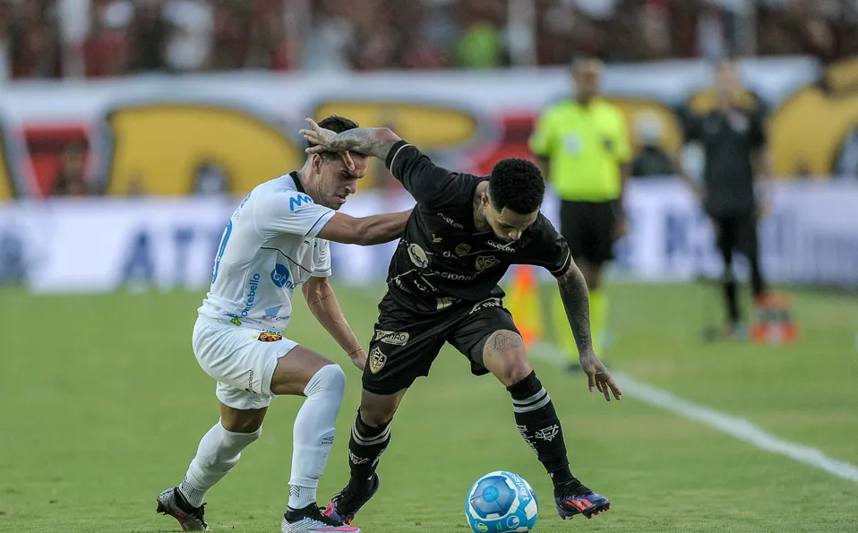 Vitória x Sport: onde assistir ao vivo, horário e prováveis escalações de jogo do Brasileirão.