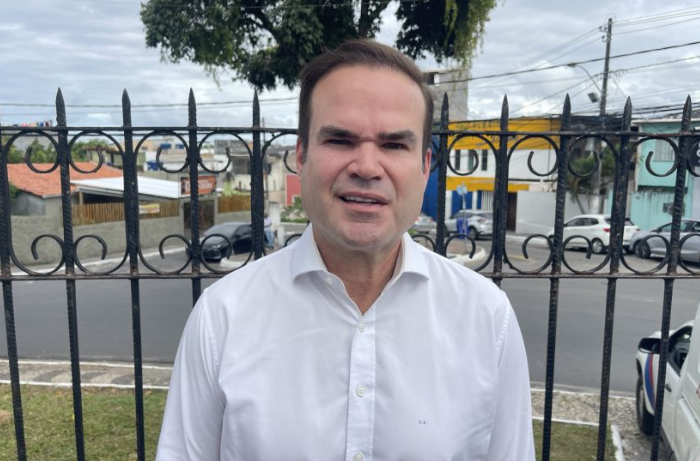 Cacá Leão destaca compromisso com Lauro de Freitas durante comemoração dos 63 anos de emancipação política do município