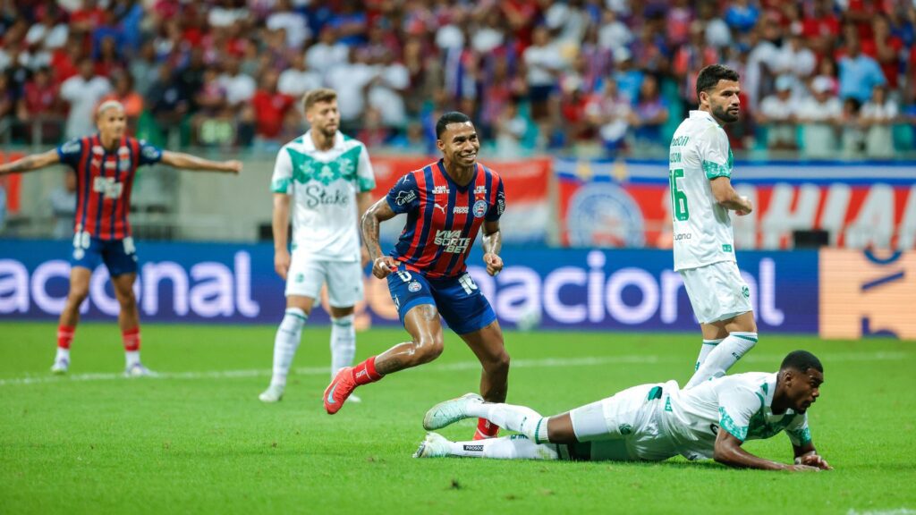 Bahia vence com autoridade e entra no G-4 do Brasileirão