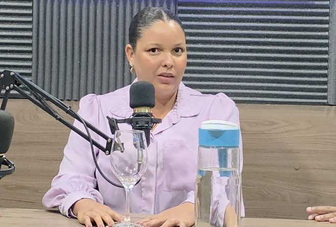 Vereadora Isabela Sousa repudia feminicídio em Lauro de Freitas